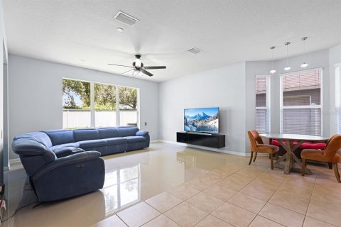 Casa en alquiler en Wesley Chapel, Florida, 4 dormitorios, 232.35 m2 № 1849814 - foto 9