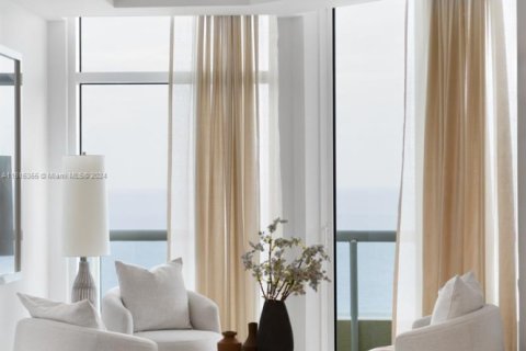 Condo in Sunny Isles Beach, Florida, 5 bedrooms  № 1711011 - photo 16