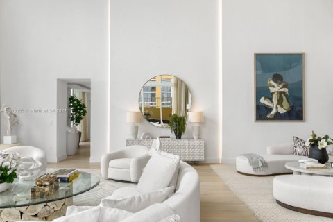 Condo in Sunny Isles Beach, Florida, 5 bedrooms  № 1711011 - photo 13
