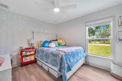 House in Lakeland, Florida 3 bedrooms, 122.26 sq.m. № 1909808 - photo 13