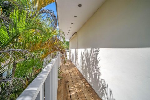 Villa ou maison à vendre à Fort Lauderdale, Floride: 3 chambres, 156.82 m2 № 2018608 - photo 24