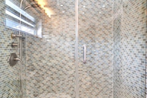 Villa ou maison à vendre à Fort Lauderdale, Floride: 3 chambres, 156.82 m2 № 2018608 - photo 20