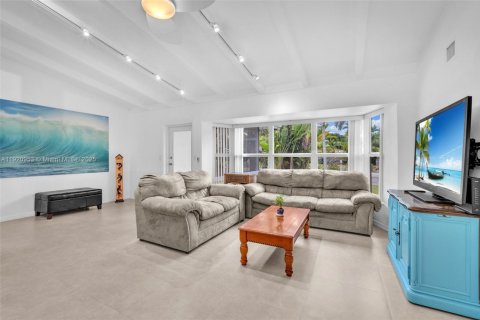 Villa ou maison à vendre à Fort Lauderdale, Floride: 3 chambres, 156.82 m2 № 2018608 - photo 4