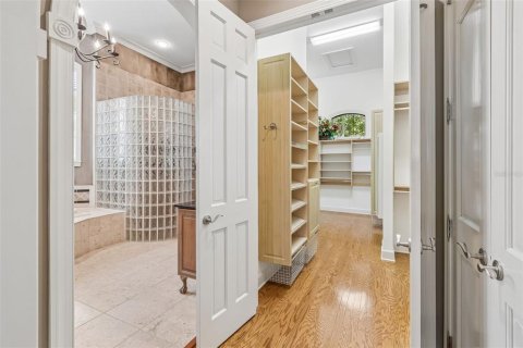 Villa ou maison à vendre à Tampa, Floride: 4 chambres, 563.17 m2 № 2134982 - photo 20