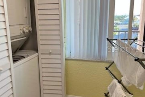 Copropriété à louer à Port Richey, Floride: 2 chambres, 110.37 m2 № 2100393 - photo 14