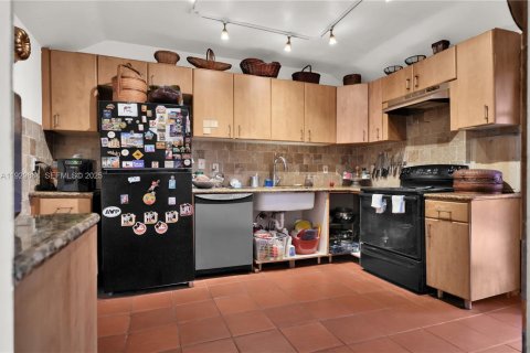 Купить виллу или дом в Майами, Флорида 3 спальни, 251.95м2, № 1988835 - фото 22