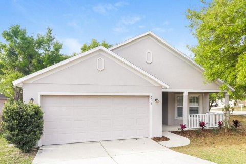 Villa ou maison à louer à Tavares, Floride: 3 chambres, 148.27 m2 № 2100207 - photo 3