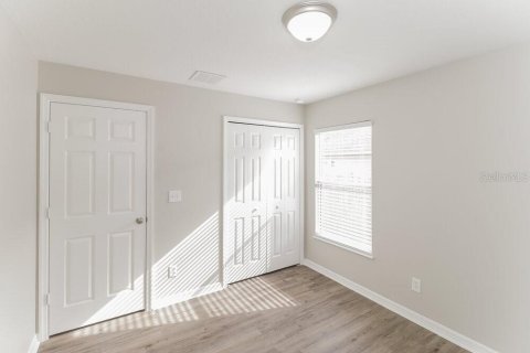 Villa ou maison à louer à Tavares, Floride: 3 chambres, 148.27 m2 № 2100207 - photo 12