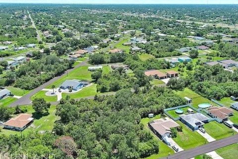 Terreno en venta en Englewood, Florida № 2164997 - foto 10