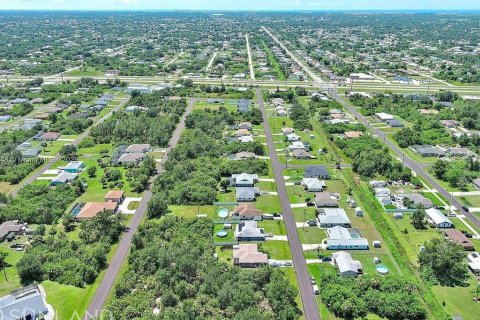 Terreno en venta en Englewood, Florida № 2164997 - foto 14