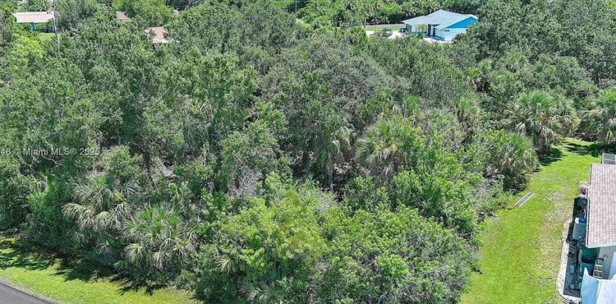 Terreno en Englewood, Florida № 2164997