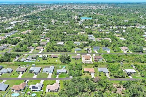 Terreno en venta en Englewood, Florida № 2164997 - foto 13
