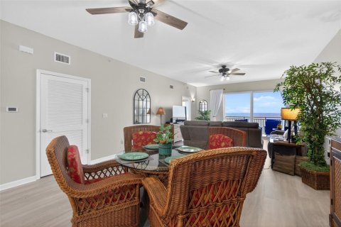 Copropriété à vendre à Palm Coast, Floride: 2 chambres, 129.88 m2 № 2142137 - photo 8