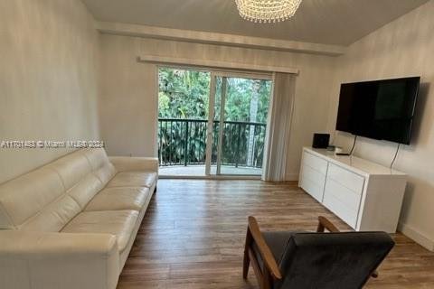 Apartamento en alquiler en Fort Lauderdale, Florida, 2 dormitorios, 97.92 m2 № 1693893 - foto 11