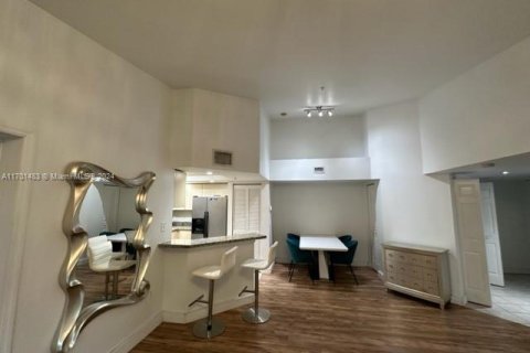 Apartamento en alquiler en Fort Lauderdale, Florida, 2 dormitorios, 97.92 m2 № 1693893 - foto 6