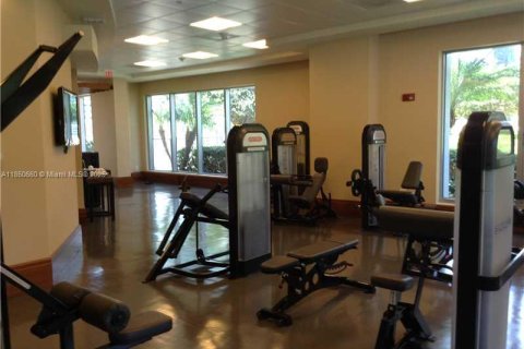 Copropriété à louer à Miami, Floride: 2 chambres, 127.09 m2 № 1856876 - photo 26