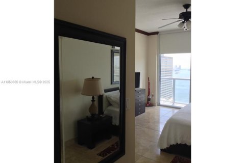 Copropriété à louer à Miami, Floride: 2 chambres, 127.09 m2 № 1856876 - photo 3