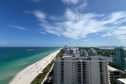Condominio en alquiler en Miami Beach, Florida, 2 dormitorios, 130.06 m2 № 1927442 - foto 3