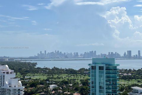 Condominio en alquiler en Miami Beach, Florida, 2 dormitorios, 130.06 m2 № 1927442 - foto 5