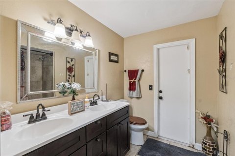 House in Orlando, Florida 3 bedrooms, 192.87 sq.m. № 2166298 - photo 27