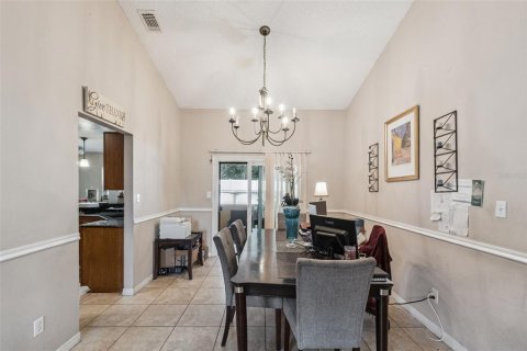 House in Orlando, Florida 3 bedrooms, 192.87 sq.m. № 2166298 - photo 11