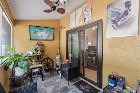 House in Orlando, Florida 3 bedrooms, 192.87 sq.m. № 2166298 - photo 28