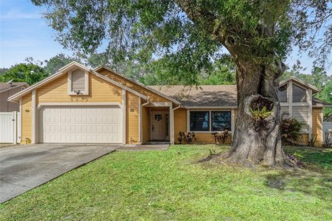 House in Orlando, Florida 3 bedrooms, 192.87 sq.m. № 2166298