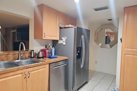 Condo in Clearwater, Florida, 2 bedrooms  № 1826484 - photo 17