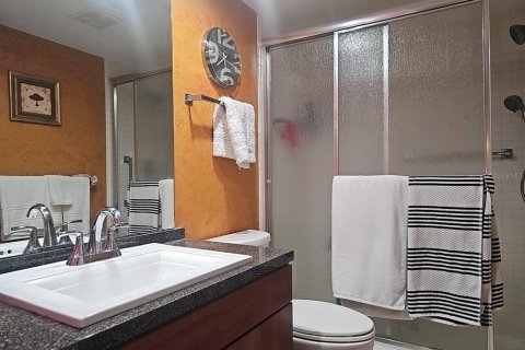 Condo in Clearwater, Florida, 2 bedrooms  № 1826484 - photo 22