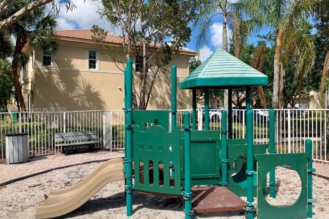 Adosado en alquiler en Miramar, Florida, 4 dormitorios, 168.62 m2 № 1832234 - foto 10