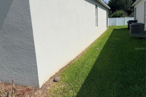 Villa ou maison à vendre à Auburndale, Floride: 4 chambres, 171.96 m2 № 2277349 - photo 8