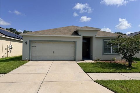 Villa ou maison à Auburndale, Floride 4 chambres, 171.96 m2 № 2277349