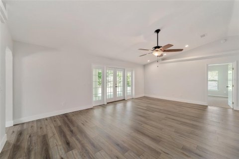 Villa ou maison à vendre à Ocala, Floride: 4 chambres, 194.17 m2 № 2142641 - photo 6