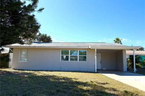 House in Ormond Beach, Florida 3 bedrooms, 136.57 sq.m. № 2127314