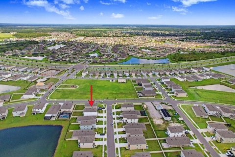 Купить виллу или дом в Уэсли-Чепел, Флорида 9 комнат, 227.33м2, № 2150864 - фото 11