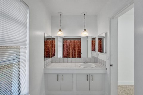 Casa en alquiler en Boca Raton, Florida, 2 dormitorios, 129.23 m2 № 2011139 - foto 20