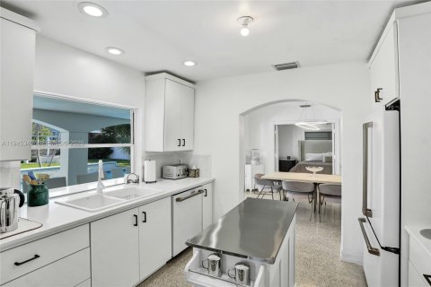 Casa en alquiler en Boca Raton, Florida, 2 dormitorios, 129.23 m2 № 2011139 - foto 8