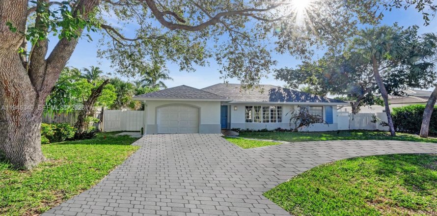 Casa en Boca Raton, Florida 2 dormitorios, 129.23 m2 № 2011139