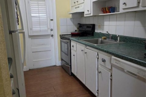Condominio en venta en Pompano Beach, Florida, 2 dormitorios, 102.19 m2 № 2182090 - foto 2
