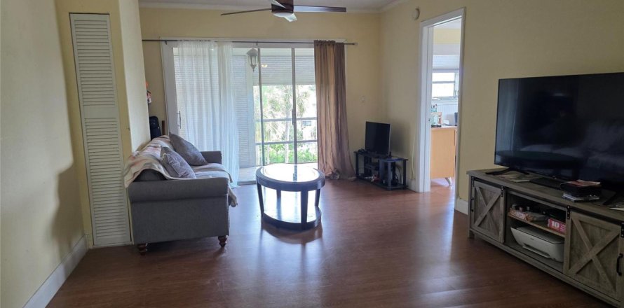 Condominio en Pompano Beach, Florida, 2 dormitorios № 2182090