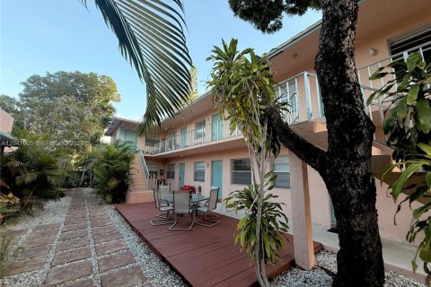 Apartment in Fort Lauderdale, Florida 1 bedroom, 92.9 sq.m. № 2003841 - photo 23