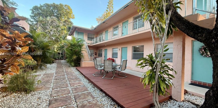 Apartment in Fort Lauderdale, Florida 1 bedroom, 92.9 sq.m. № 2003841