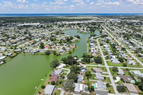 Villa ou maison à vendre à Venice, Floride: 2 chambres, 160.44 m2 № 1879812 - photo 19