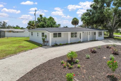 Villa ou maison à vendre à Venice, Floride: 2 chambres, 160.44 m2 № 1879812 - photo 11