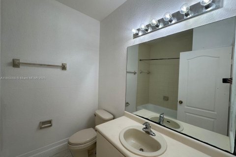 Copropriété à vendre à Homestead, Floride: 3 chambres, 99.96 m2 № 1962221 - photo 11