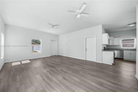 Casa en venta en Sebring, Florida, 3 dormitorios, 123.56 m2 № 1889948 - foto 13