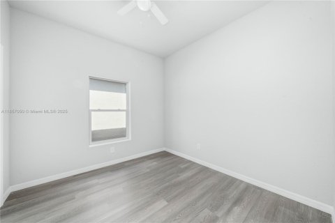 Casa en venta en Sebring, Florida, 3 dormitorios, 123.56 m2 № 1889948 - foto 29