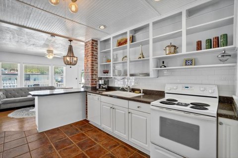 Villa ou maison à vendre à Daytona Beach, Floride: 2 chambres, 66.89 m2 № 1911524 - photo 5