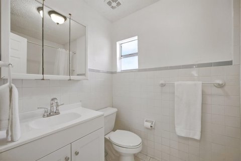 Appartement à louer à Clearwater, Floride: 2 chambres, 93.65 m2 № 1904160 - photo 17