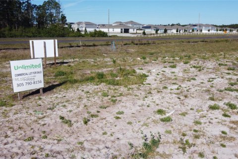 Commercial property in Saint Cloud, Florida № 1957658 - photo 15